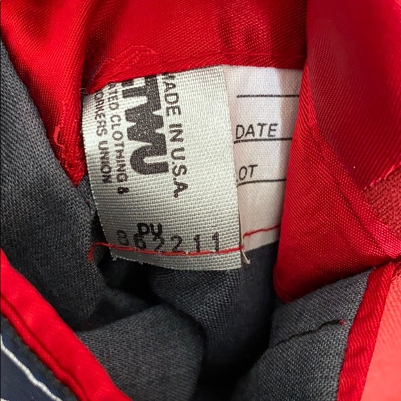 Vintage Burberry Blazer - Picture 8 of 8